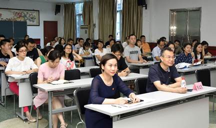 说明: C:\Users\gywy\Desktop\2018.6.15 微信培训课程\DSC_1601.jpg