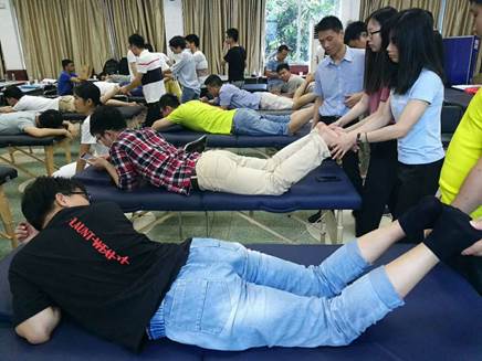 说明: C:\Users\gywy\Desktop\意大利米兰足踝整骨培训班\7.jpg