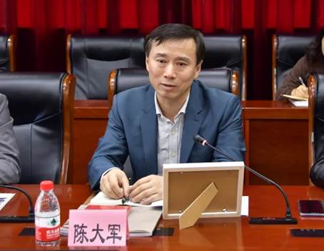 陈大军院长发言互学互访促发展1月24日,在我院康复治疗学系主任杨宁副